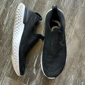 Nike Epic Phantom React Flyknit